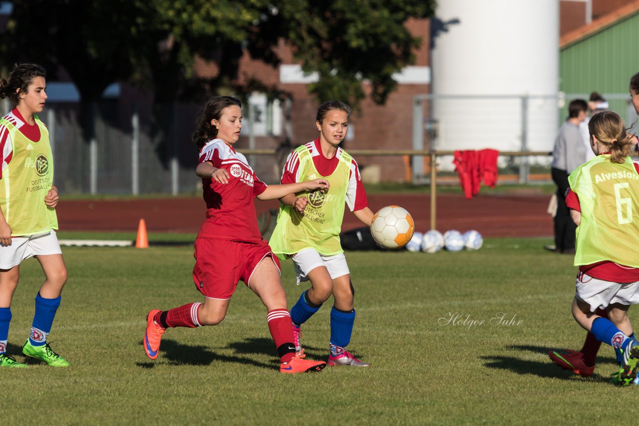 Bild 122 - C-Juniorinnen Alveslohe - KT : Ergebnis: 0:23